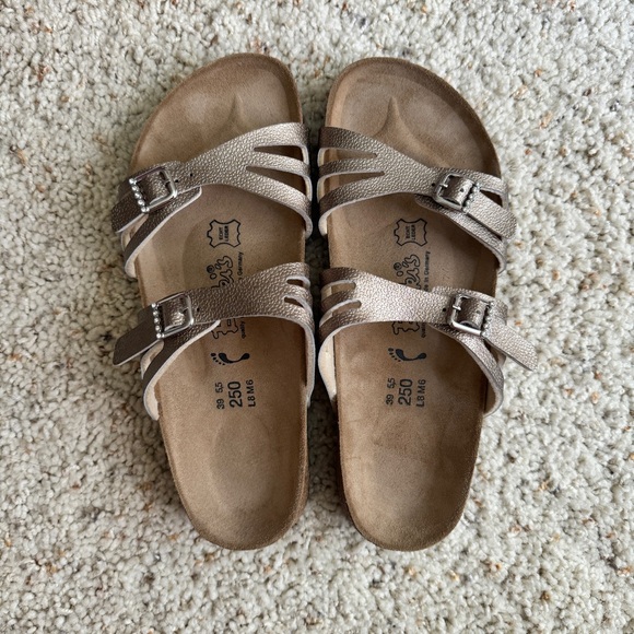 Birkenstock Shoes - Birkenstock | Birki’s Rose Gold Sandals | 39 / L8